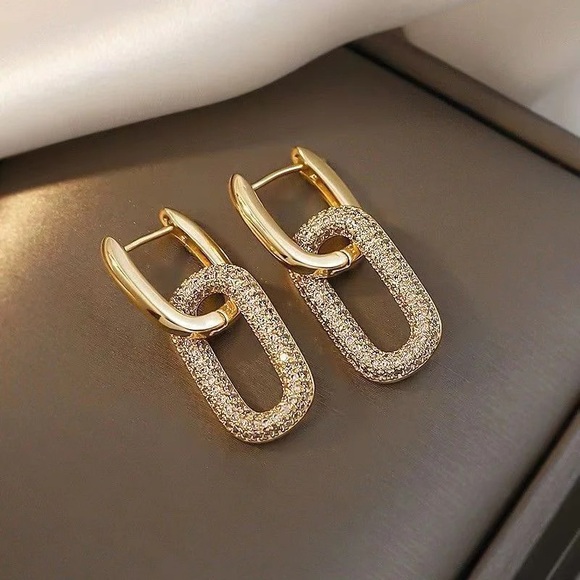 Anthropologie Jewelry - Anthro Gold Mini Double Oval Crystal Dangle U-Shape O-Shape Crystal Hoops